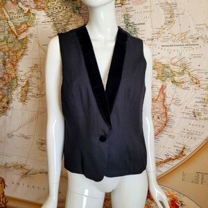 Norton McNaughton vintage 80s black crepe lined vest velvet shawl collar goth 10